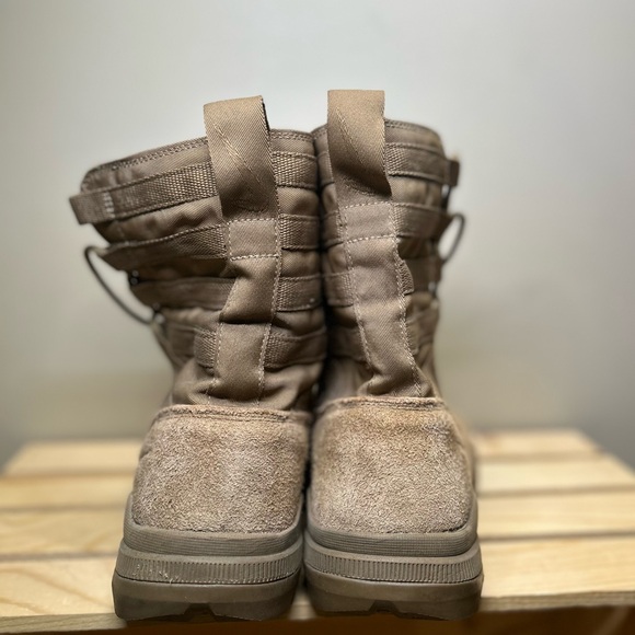 Nike SFB Gen 2 8" Leather
Tactical Boots - Picture 4 of 5